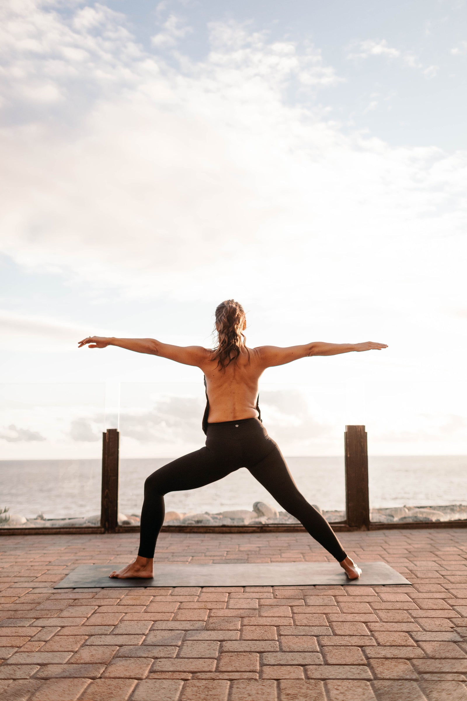 10 Min Morning Yoga | Yoga Asana Practice for Beginners (Yoga At Home) -  Heart of Yoga || Maha Yoga - YouTube